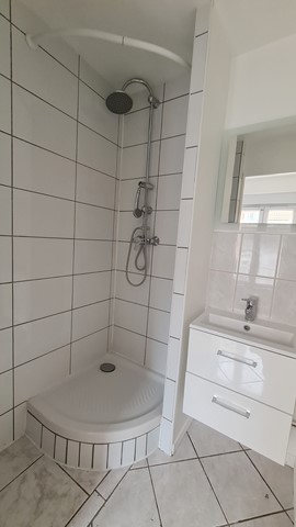 Grand Studio proche gare - chauffage compris